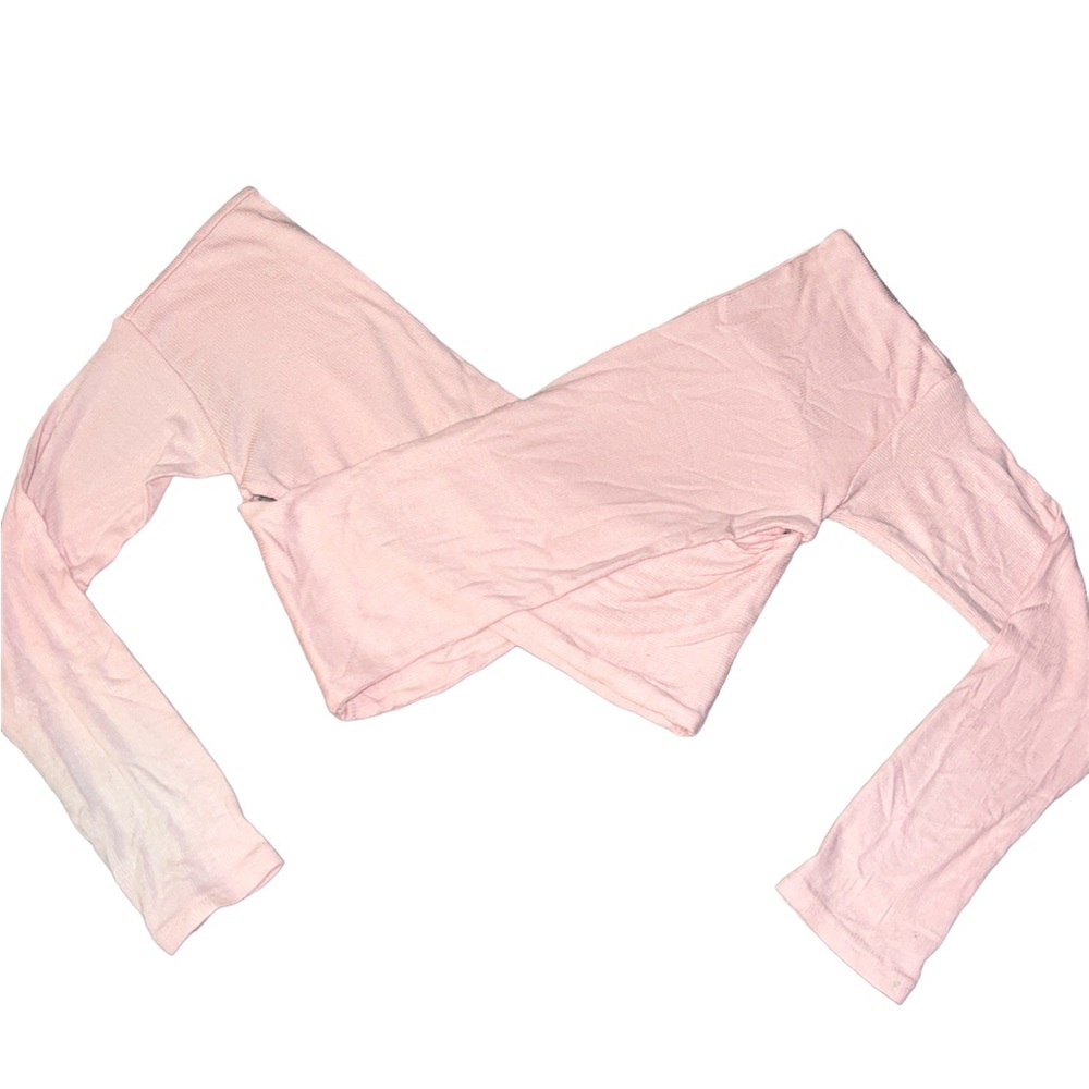 Fashion nova long sleeve crop top